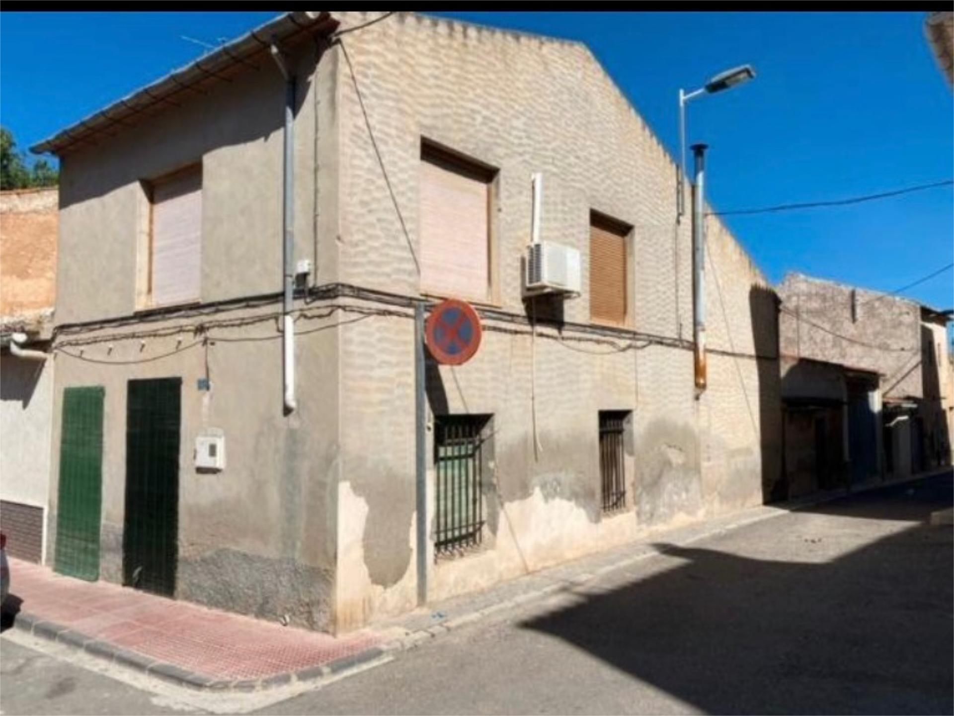 Vista exterior de Dúplex en venda en Algueña amb Aire condicionat