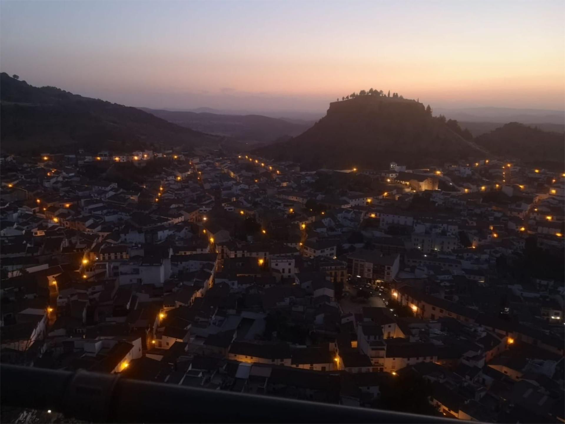 Vista exterior de Casa adosada en venda en Santisteban del Puerto amb Traster