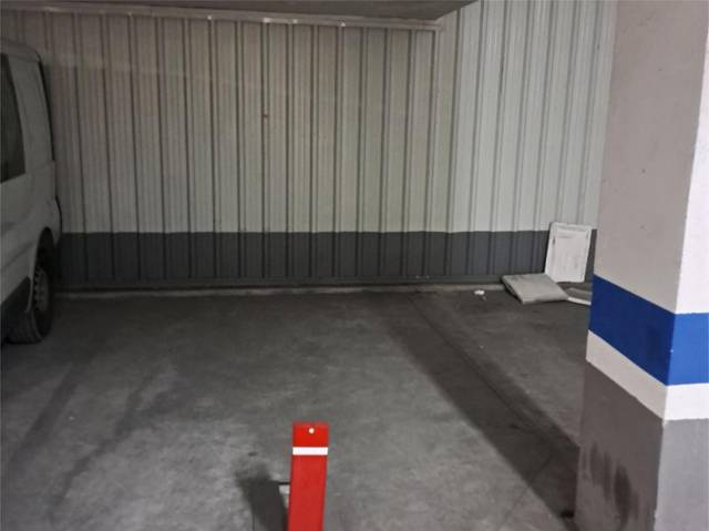 Garaje en Alquiler en Calle de la Alfalfa, 6 en Valdeacederas