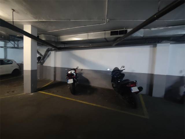 Garaje en Alquiler en Carrer de Canalejas, 5 en Sants