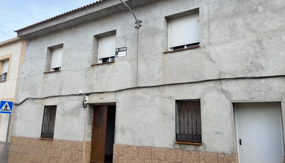 Casa adosada en venta en Avenida de Alcudia, 24, Brazatortas, Ciudad Real - imagen 1 Foto 1 de Casa adosada en venta en Avenida de Alcudia, 24, Brazatortas, Ciudad Real
