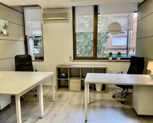 Office to rent in Badalona