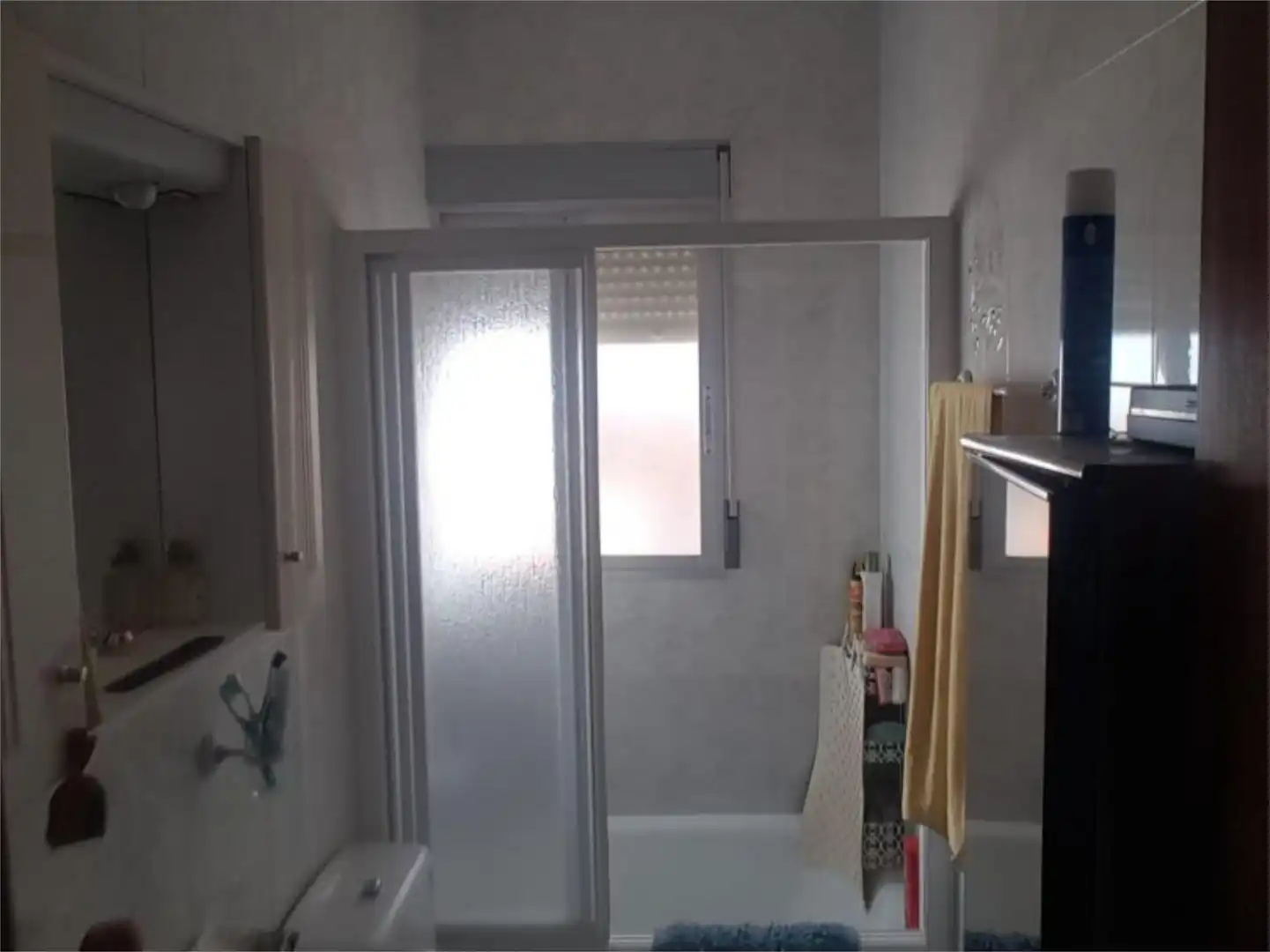 Flat for sale in Calle Doctores Escobar Morreale, 4, Villaviciosa de Córdoba Bathroom of Flat for sale in Villaviciosa de Córdoba with Terrace and Balcony