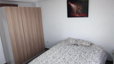 Flat to share in Calle del Monasterio de Yuste, 2, Oliver, Zaragoza - image 3 Photo 3 of Flat to share in Calle del Monasterio de Yuste, 2, Oliver, Zaragoza