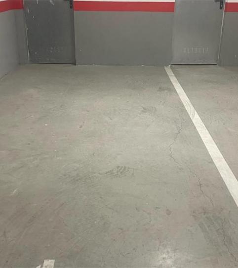 Garatge de lloguer a Avenida Juan Carlos I, 24, Hervencias, Ávila - imatge 2 Foto 2 de Garatge de lloguer a Avenida Juan Carlos I, 24, Hervencias, Ávila