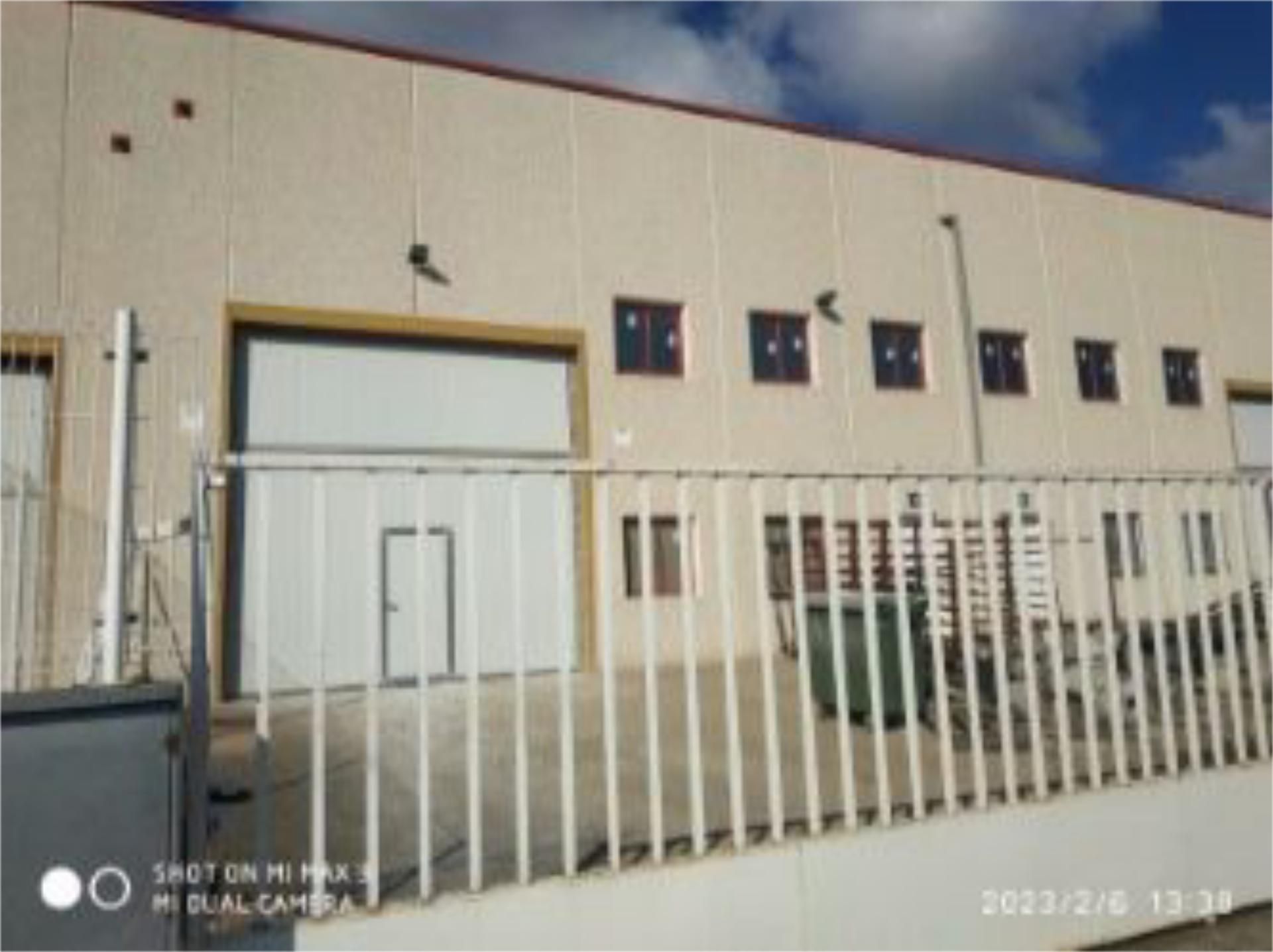 Exterior view of Industrial buildings for sale in Villanueva de Gállego