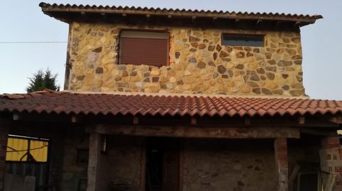 Foto 3 von Einfamilien-Reihenhaus zum Verkauf in Calle la Pedraja, 3, Guardo, Palencia