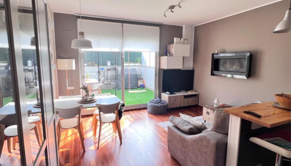 Flat for sale in Carrer Ďedison, 138, La Cogullada, Barcelona - image 1 Photo 1 of Flat for sale in Carrer Ďedison, 138, La Cogullada, Barcelona