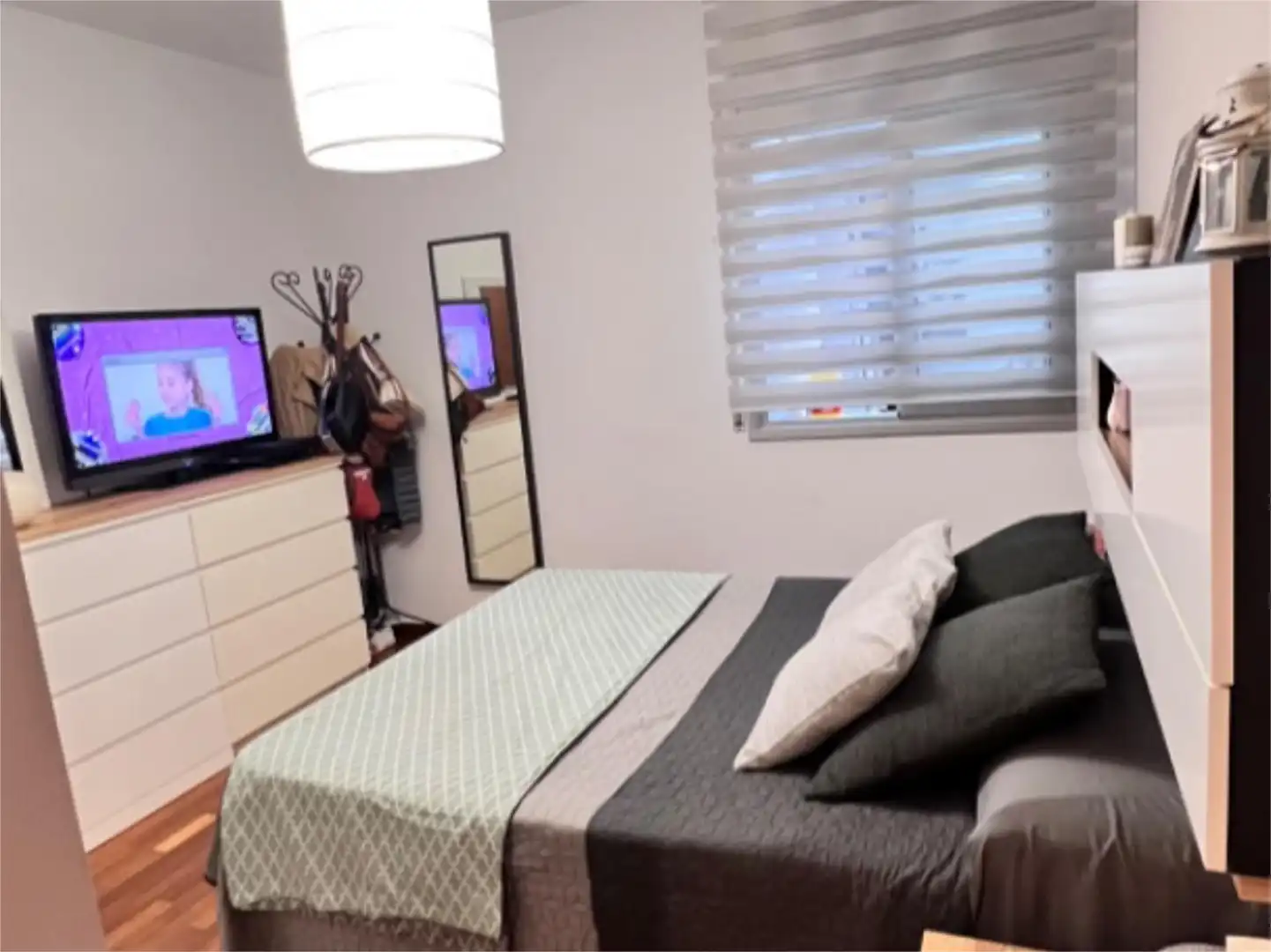 Bedroom of Flat for sale in Terrassa  with Air Conditioner, Heating and Parquet flooring