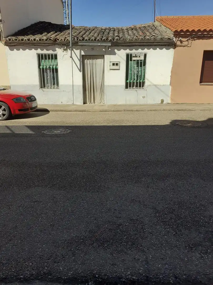 Detached homes for sale in Calle Pablo Montesinos, 18, Pinilla Exterior view of Detached homes for sale in Zamora Capital with Private garden and Storage room