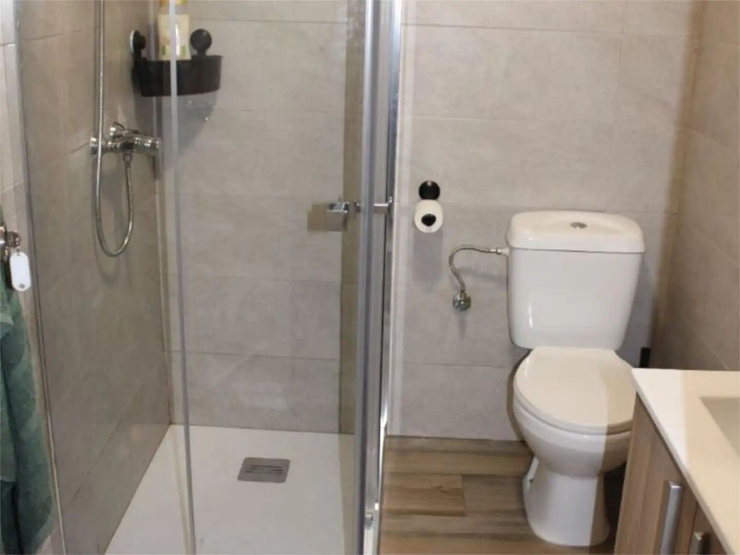 Room in Carrer Camí dels Magros, 2, Camí dels Magros - Casablanca Bathroom of Flat for share in Elche / Elx with Heating, Terrace and Furnished