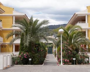 Vista exterior de Apartament en venda en Oropesa del Mar / Orpesa amb Aire condicionat, Terrassa i Piscina