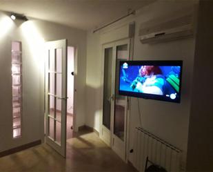 Sala d'estar de Apartament en venda en Bargas amb Aire condicionat i Balcó