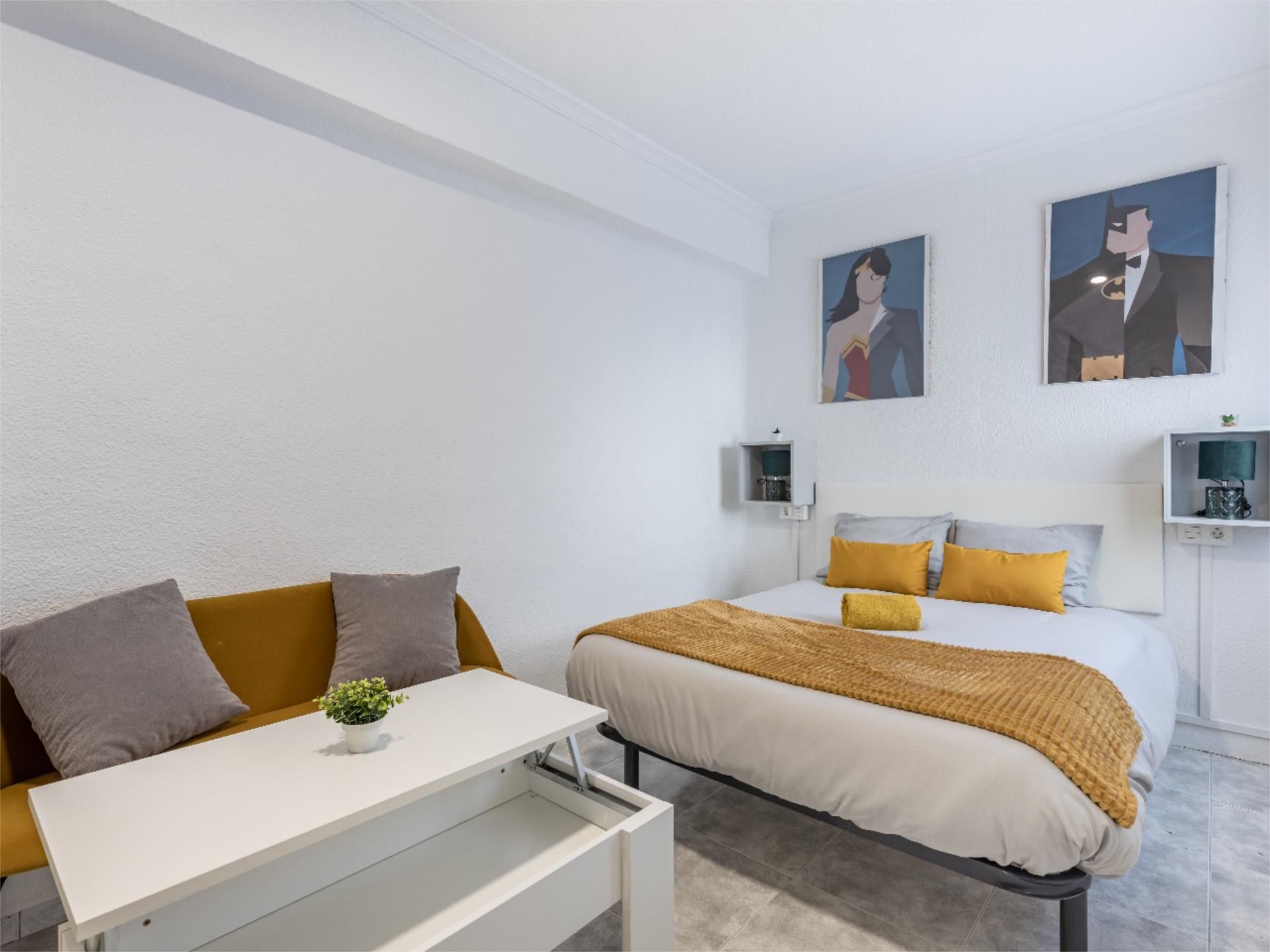 Habitación de Piso para compartir en  Granada Capital con Calefacción y Amueblado