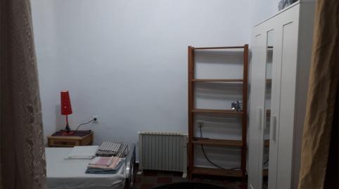 Foto 4 de Casa adosada per a compartir a Calle Juan Perez de Montalbán, 4, Feria, Sevilla