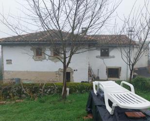 Exterior view of Single-family semi-detached for sale in Cangas de Onís