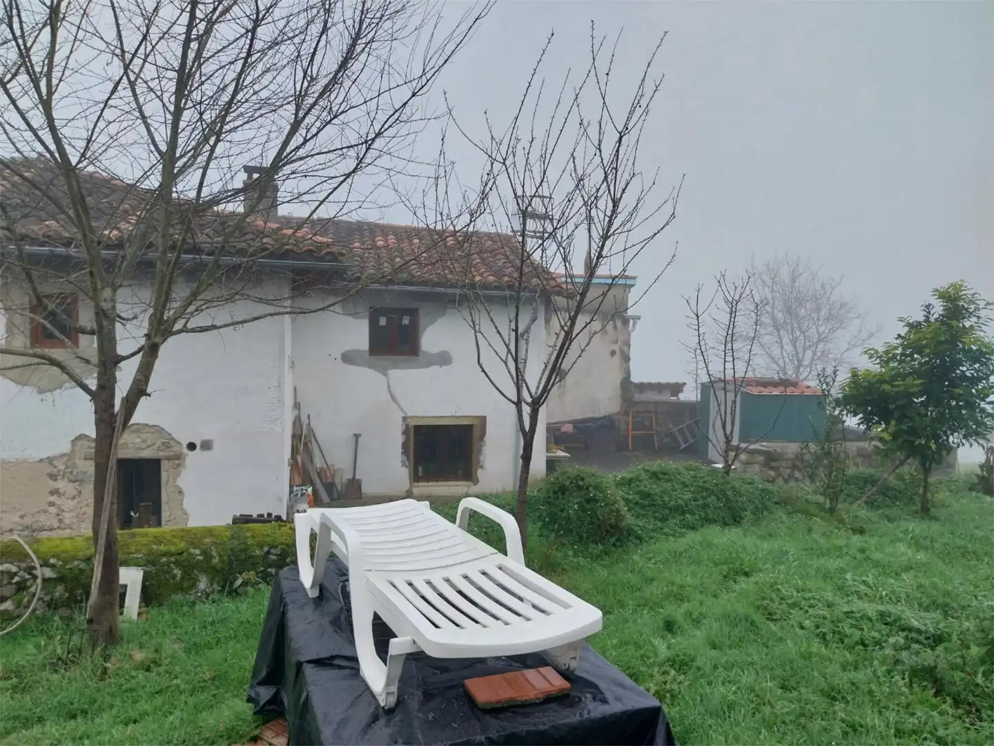 Außenansicht von Einfamilien-Reihenhaus zum Verkauf in Cangas de Onís