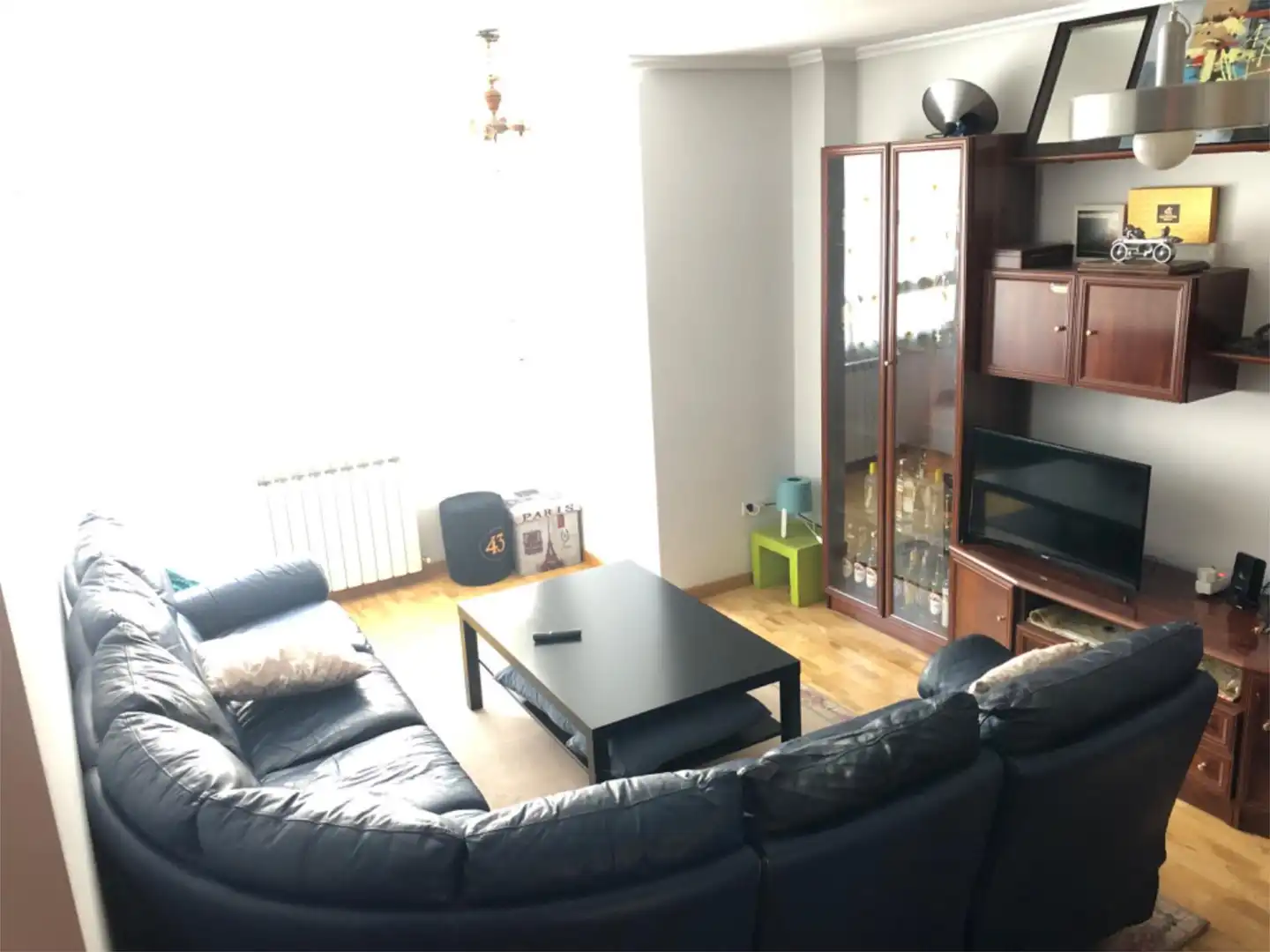 Habitació a Calle Peña Ercina, 5, La Asunción - La Inmaculada Sala d'estar de Apartament per a compartir en León Capital amb Calefacció, Parquet i Terrassa