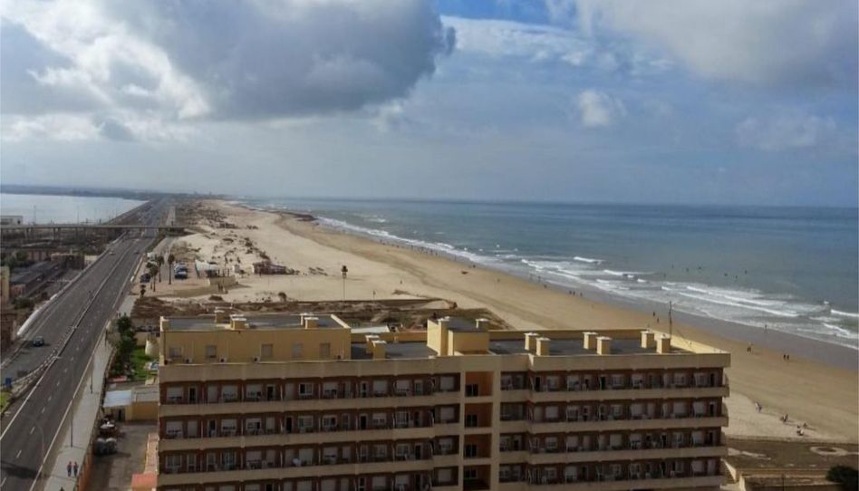 Wohnung zur Miete in Glorieta Cortadura, 1, Paseo Marítimo - San José - La Laguna, Cádiz Capital - Bild 1 Foto 1 von Wohnung zur Miete in Glorieta Cortadura, 1, Paseo Marítimo - San José - La Laguna, Cádiz Capital