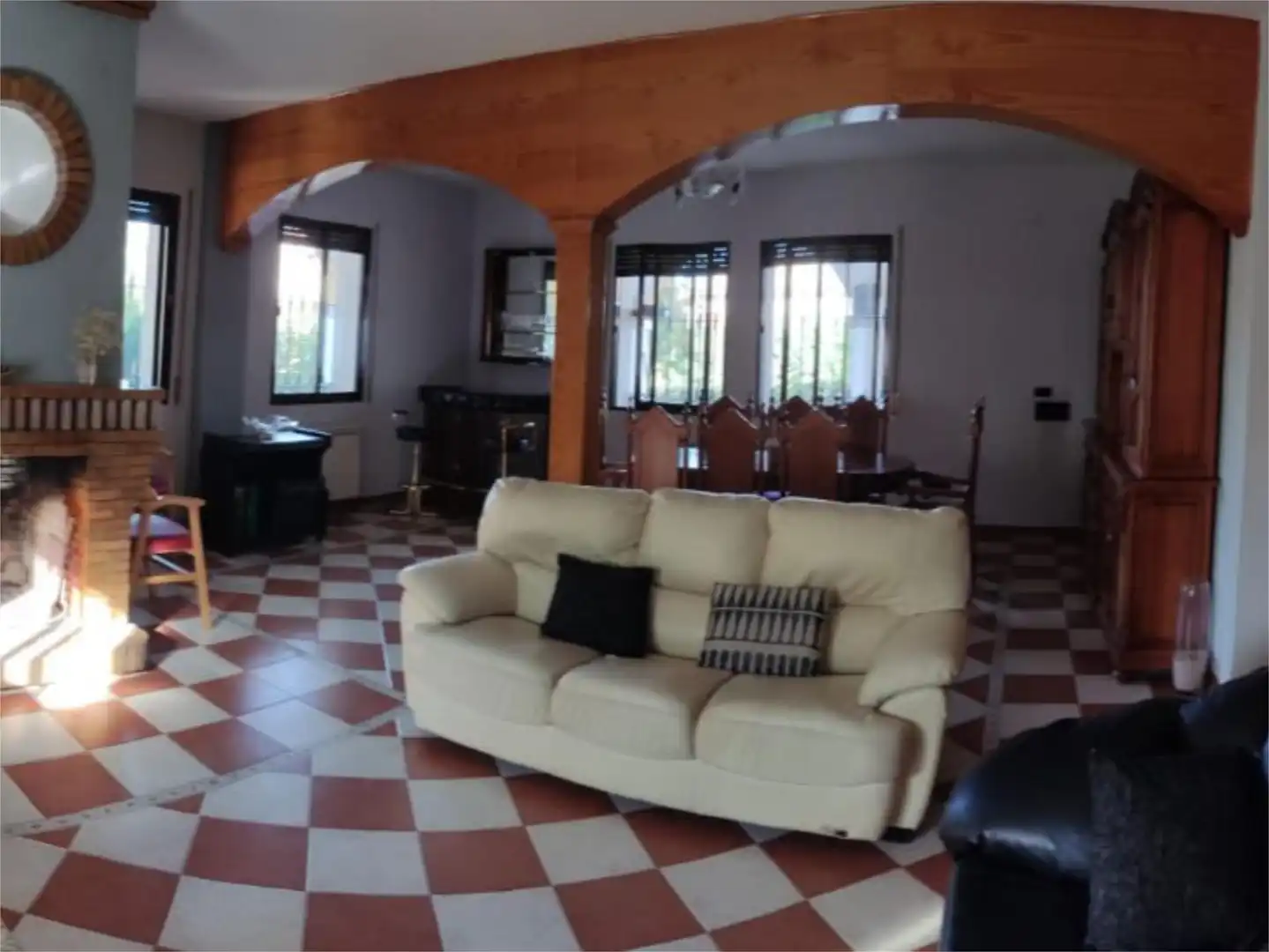 Piso en venta en J-6120, 37, Santa Elena Sala de estar de Piso en venta en Santa Elena con Calefacción, Jardín privado y Trastero