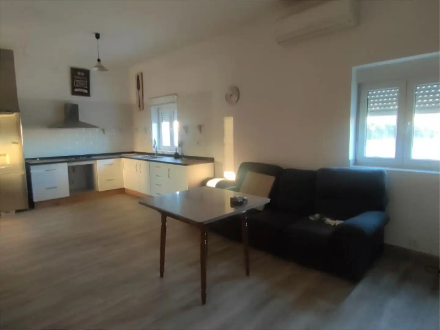 Wohnung zum Verkauf in Calle Maestro José Torrellas, 11, Peñarroya-Pueblonuevo Wohnzimmer von Wohnung zum Verkauf in Peñarroya-Pueblonuevo mit Klimaanlage und Balkon