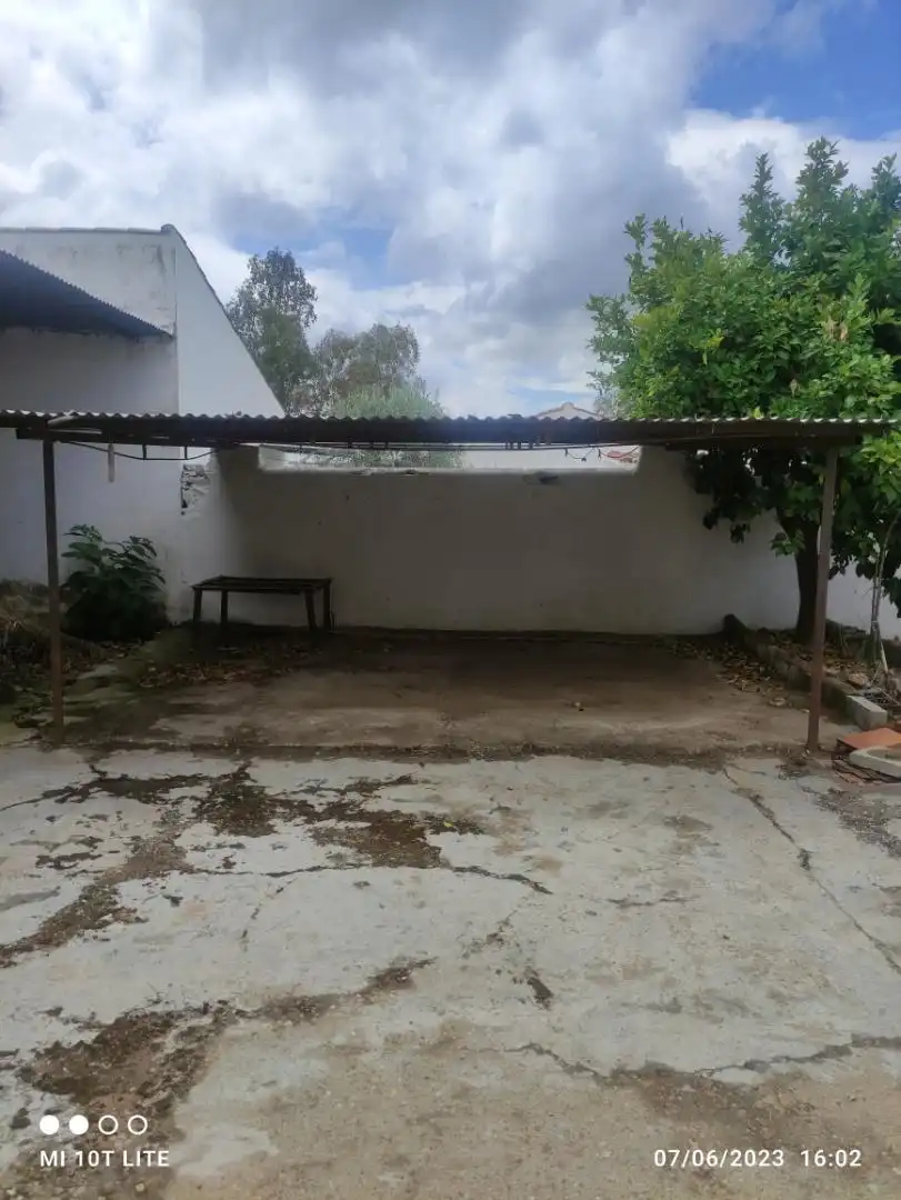 Aparcament de Casa o xalet en venda en Navalvillar de Pela amb Aire condicionat i Balcó