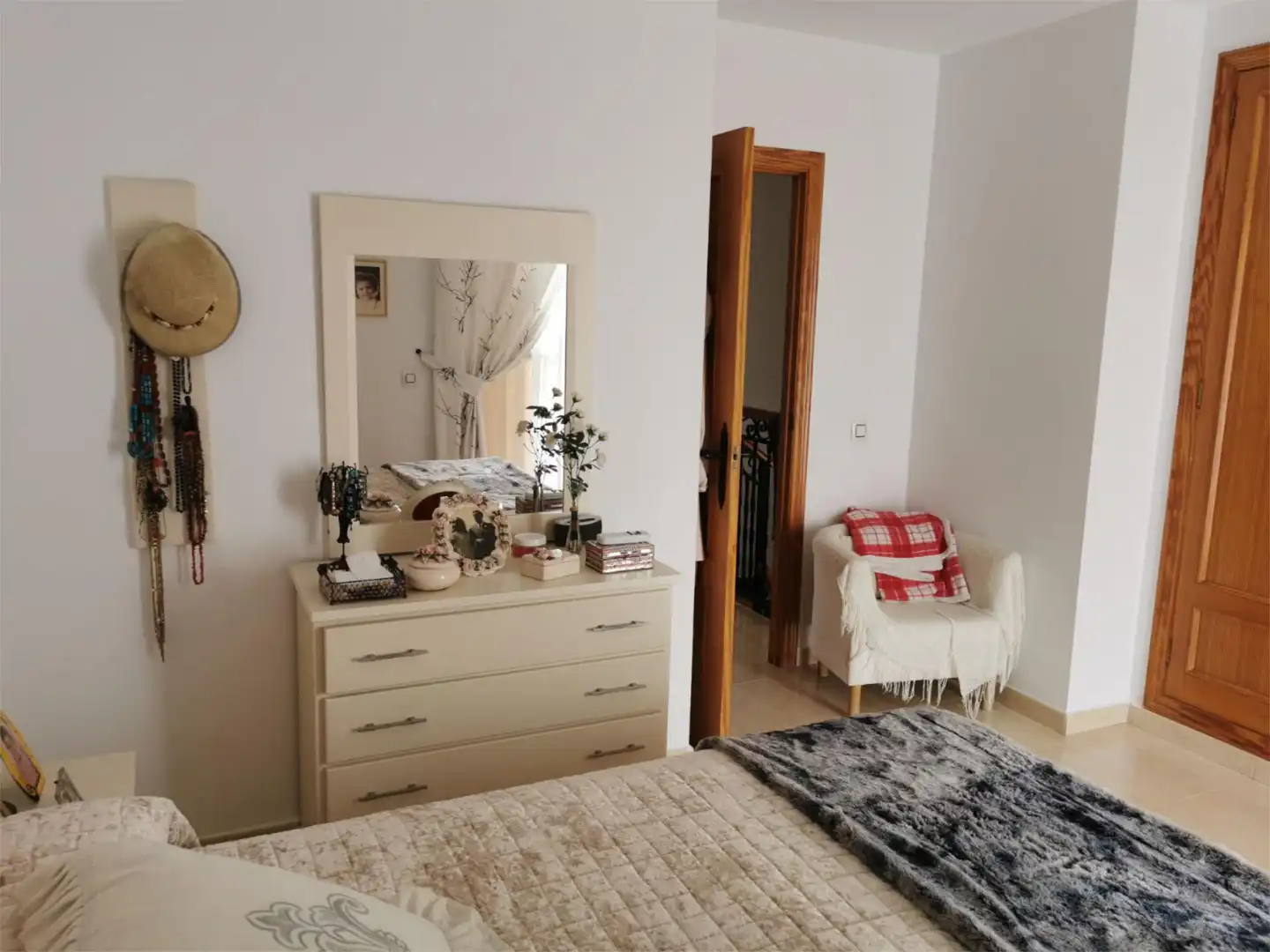 Flat for sale in Calle Monte de Santa Pola, 232, Monte Faro - Altomar II Bedroom of Flat for sale in Santa Pola with Terrace, Storage room and Swimming Pool
