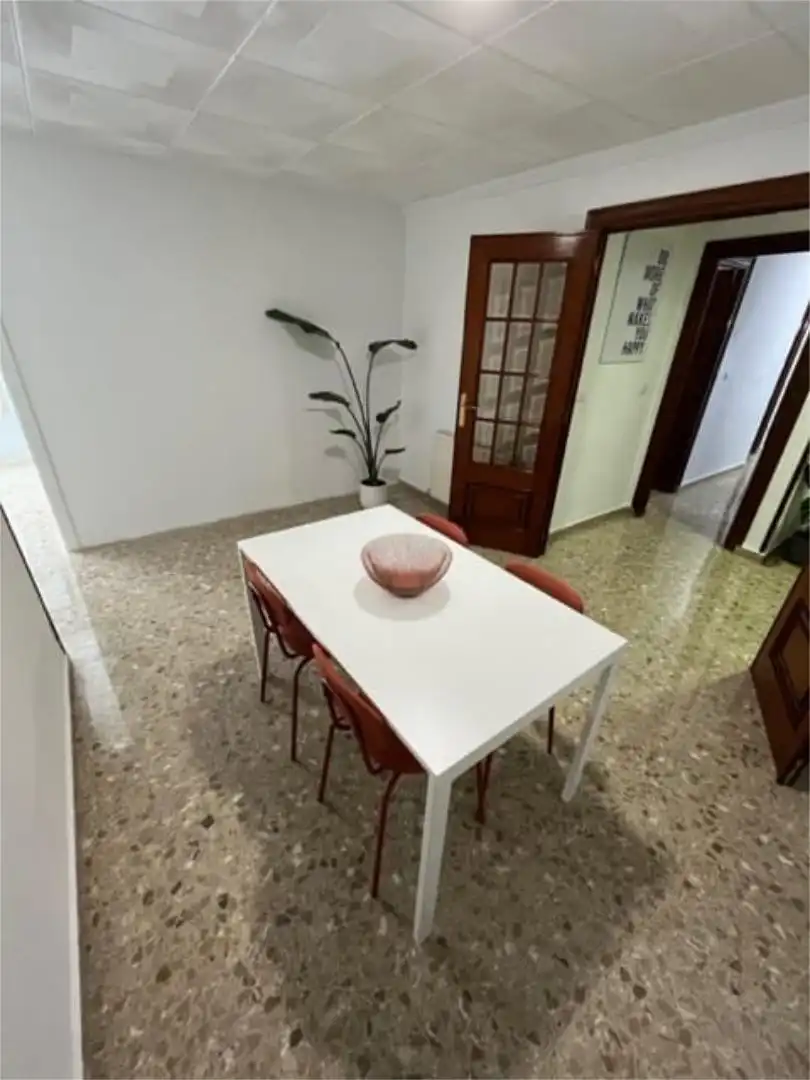 Habitación en Carrer de l'Ermita, 21, La Roqueta Comedor de Piso para compartir en Valencia con Aire acondicionado, Calefacción y Amueblado