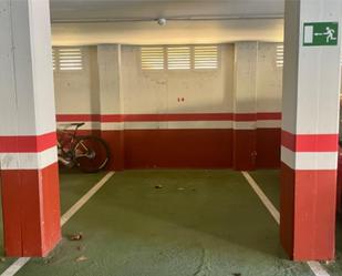 Parking of Garage to rent in Oleiros