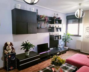 Living room of Flat for sale in Avilés  with Heating, Parquet flooring and Storage room