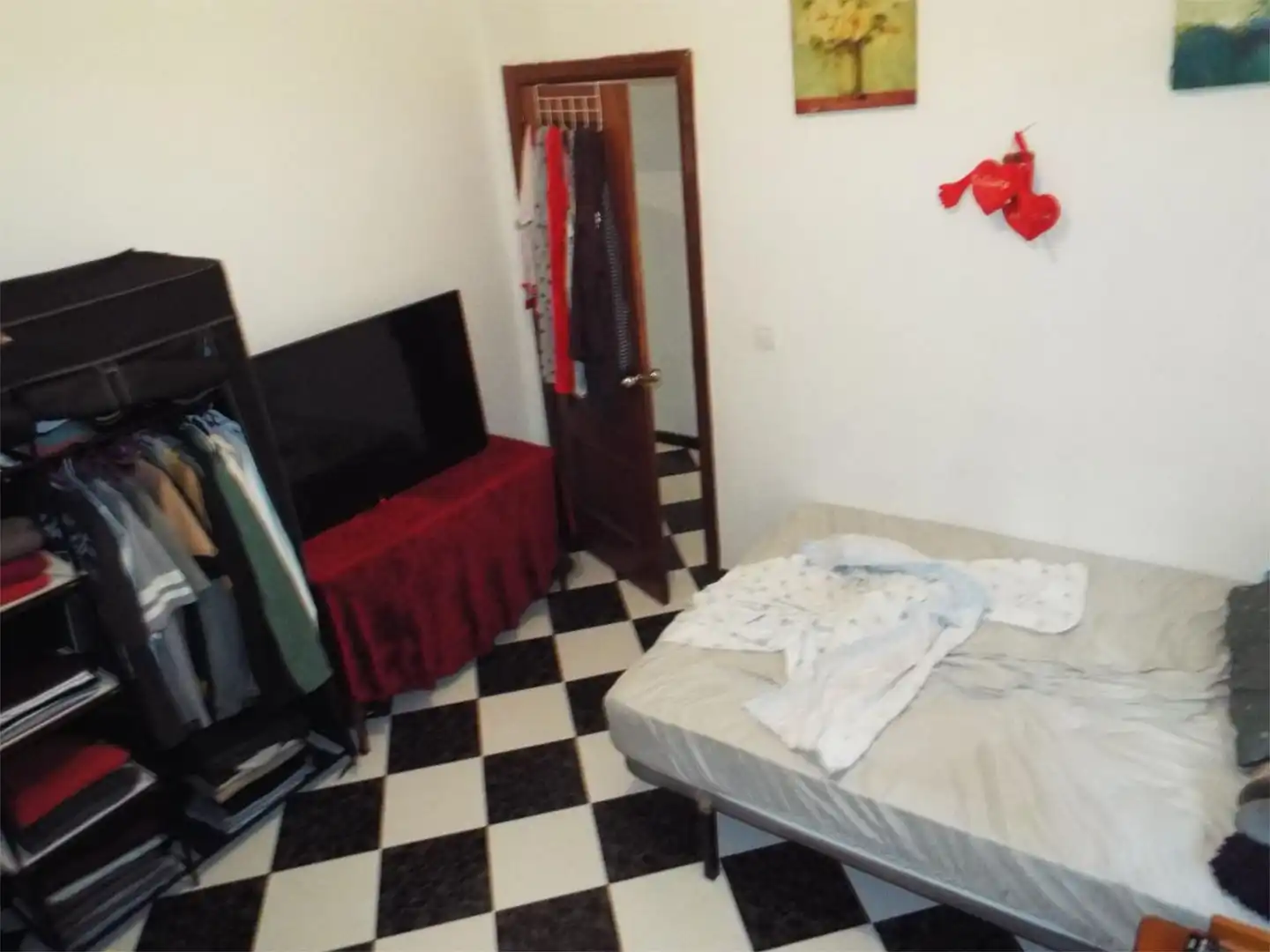 Wohnung zum Verkauf in Calle la Fuente, Rociana del Condado Schlafzimmer von Wohnung zum Verkauf in Rociana del Condado mit Möbliert und Balkon