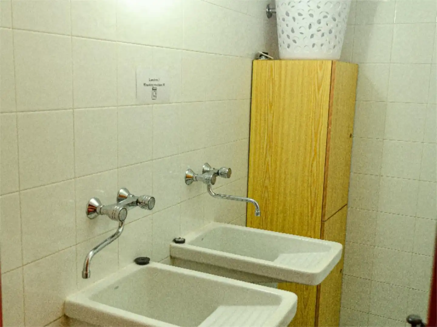 Bathroom of Houses for sale in Arlanzón