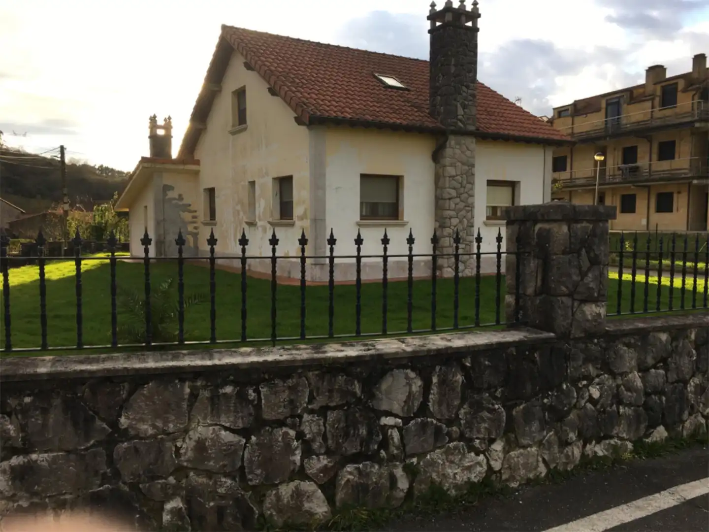 Casa o chalet en venta en Barrio el Llano, 5b, Udías Vista exterior de Casa o chalet en venta en Udías con Terraza y Balcón