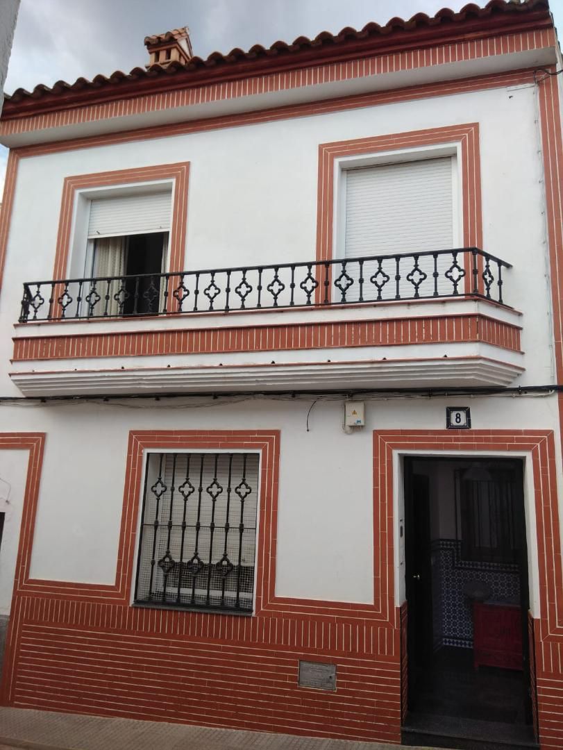 Vista exterior de Casa o xalet en venda en Alanís amb Balcó