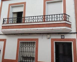 Vista exterior de Casa o xalet en venda en Alanís amb Balcó