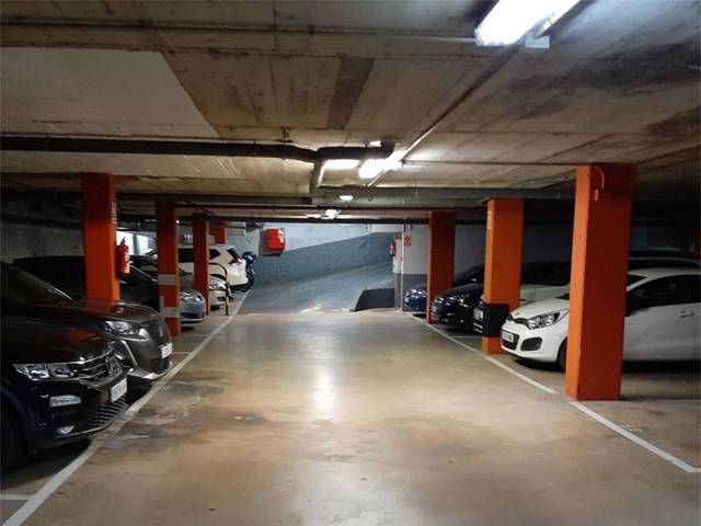 Garaje en Alquiler en Carrer Modern, 58 en Santa Eulàlia