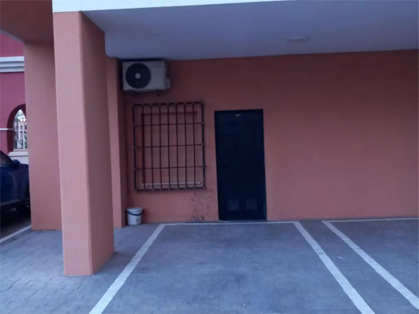Garage zur Miete in Avenida Roentgen, 5, Zona Playa de los Locos Garage zur Miete in Avenida Roentgen, 5, Zona Playa de los Locos