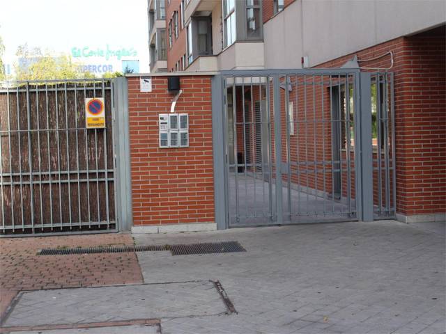 Garaje en Alquiler en Calle Eros, 7 en Legazpi