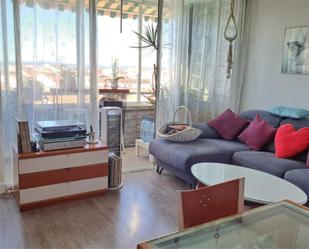 Living room of Flat for sale in Malpartida de Cáceres  with Air Conditioner, Heating and Private garden