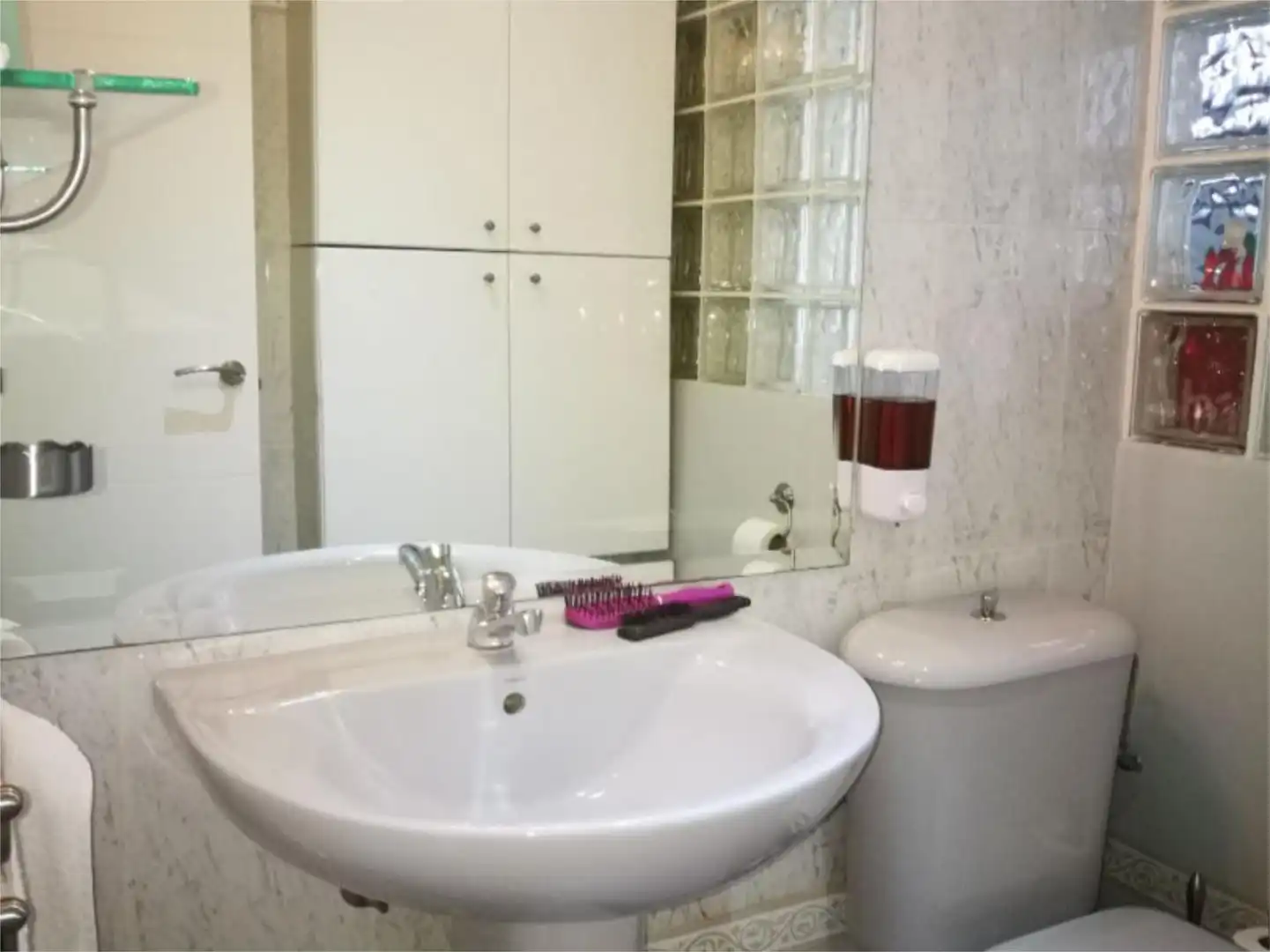 Badezimmer von Wohnung zum Verkauf in Malpartida de Cáceres mit Klimaanlage, Heizung und Privatgarten
