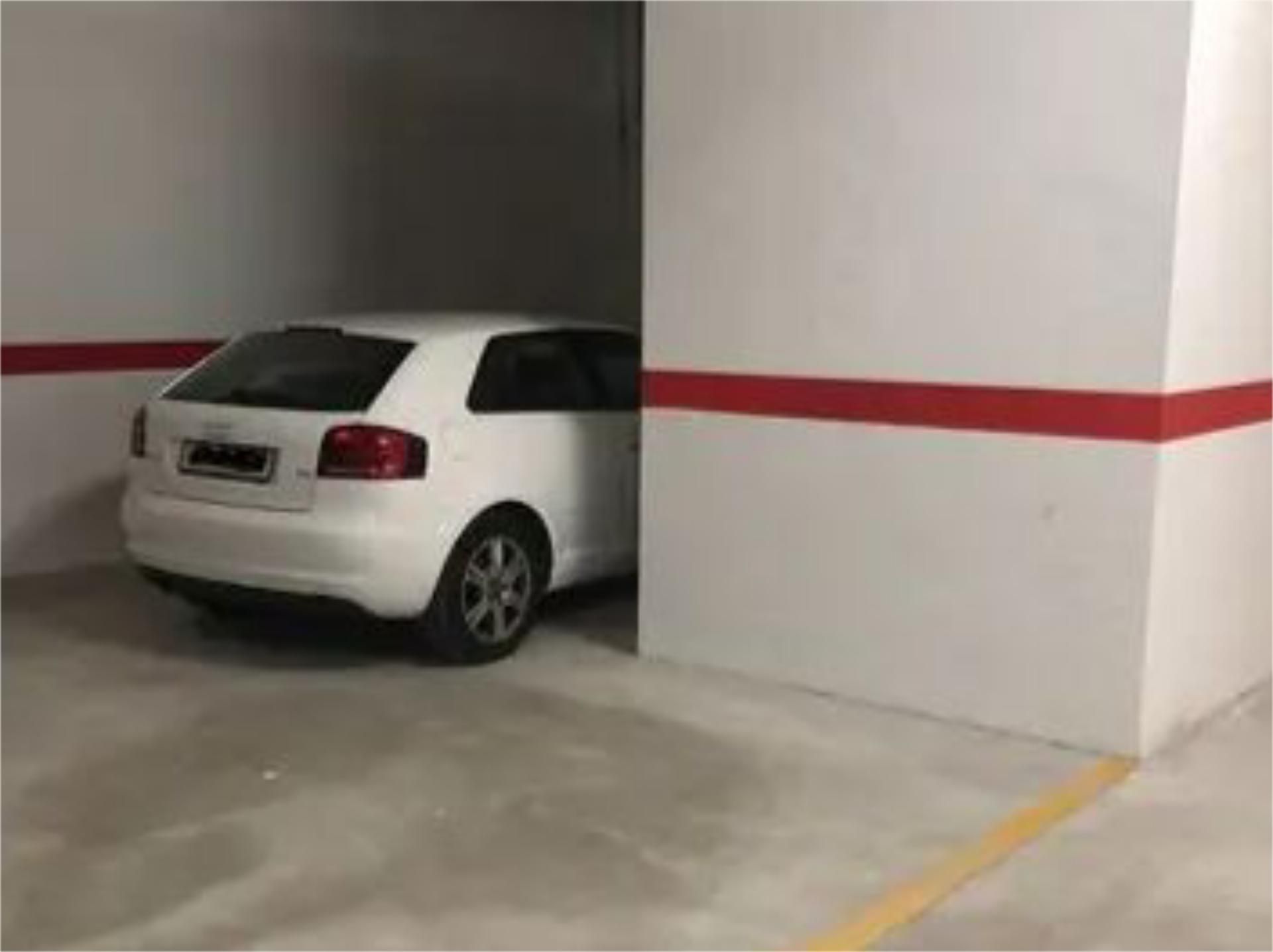 Aparcament de Garatge de lloguer en  Murcia Capital