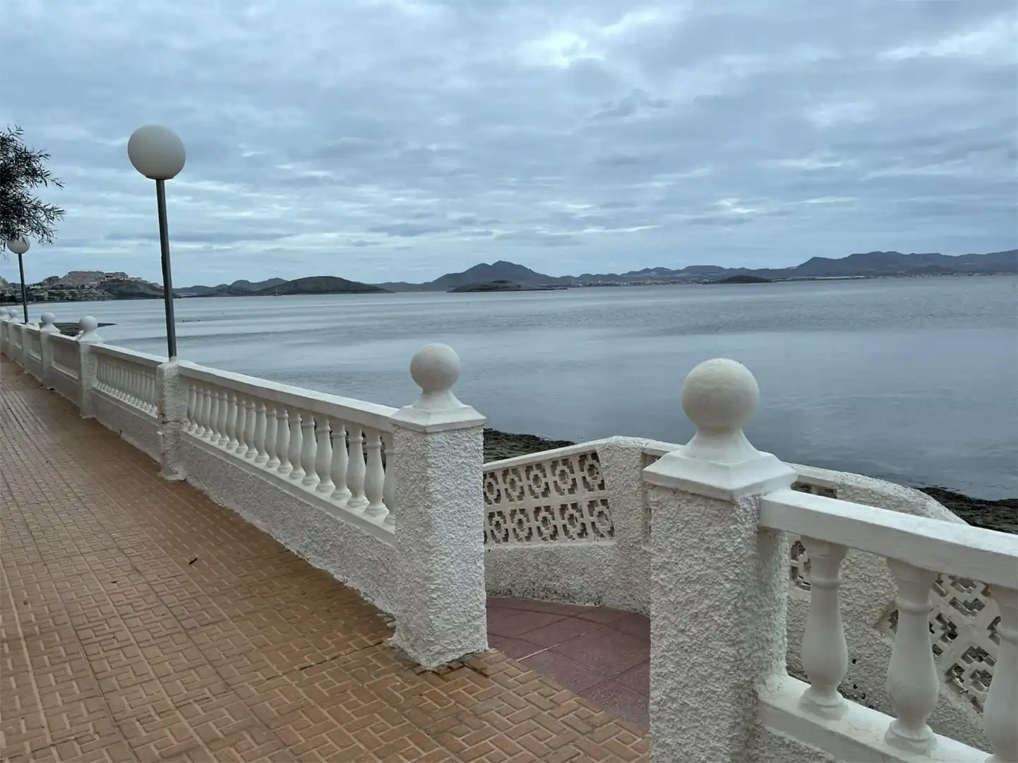 Flat for rent in Playa del Galán