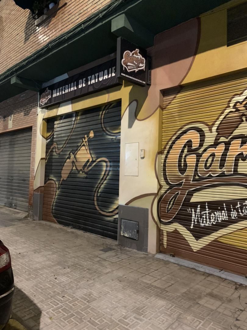 Vista exterior de Local de lloguer en  Córdoba Capital amb Aire condicionat i Calefacció