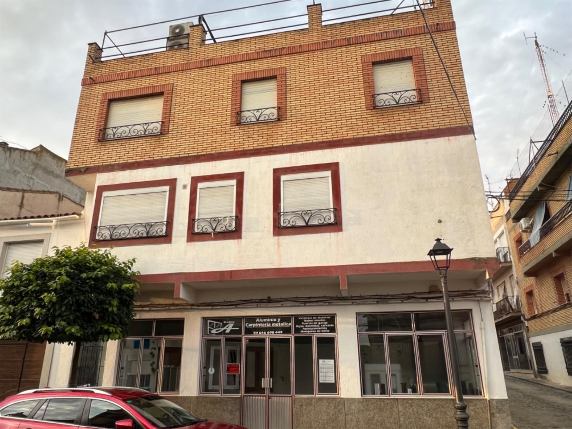 Vista exterior de Pis en venda en Hinojosa del Duque