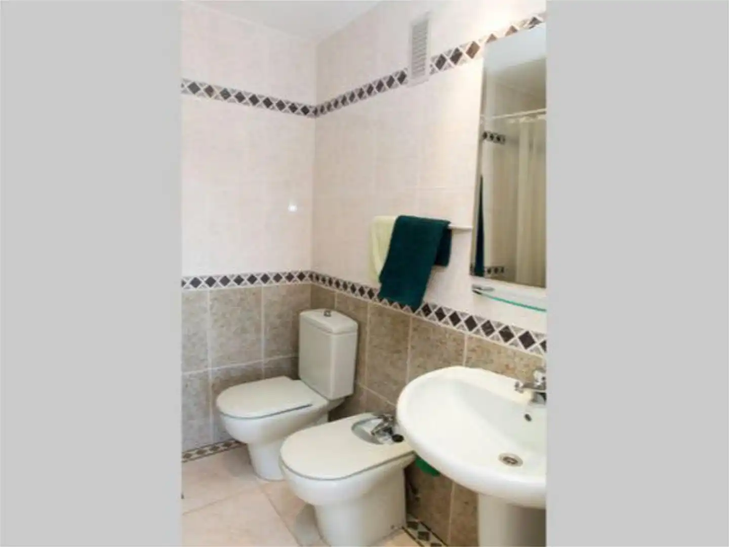 Flat for sale in Calle Saint Tropez, 10, Montañar - El Arenal Bathroom of Flat for sale in Jávea / Xàbia with Air Conditioner, Private garden and Storage room