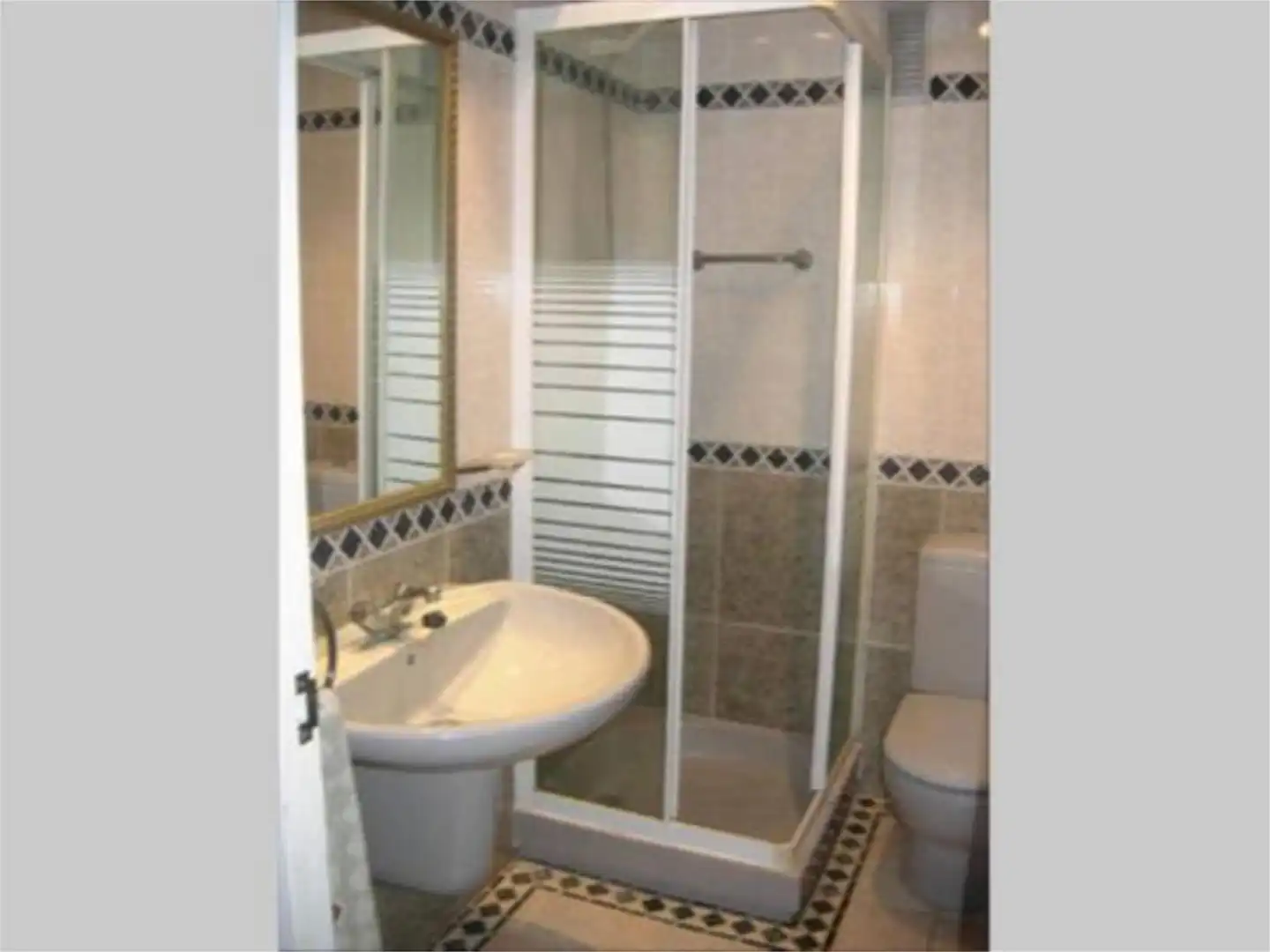 Flat for sale in Calle Saint Tropez, 10, Montañar - El Arenal Bathroom of Flat for sale in Jávea / Xàbia with Air Conditioner, Private garden and Storage room