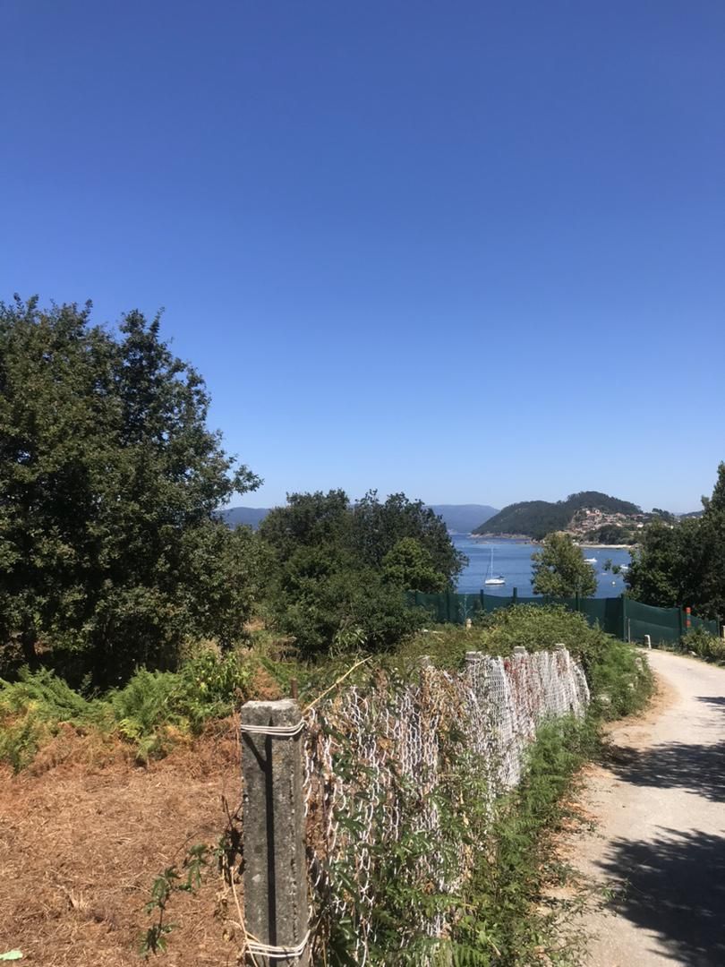 Terreno en venta en Bueu