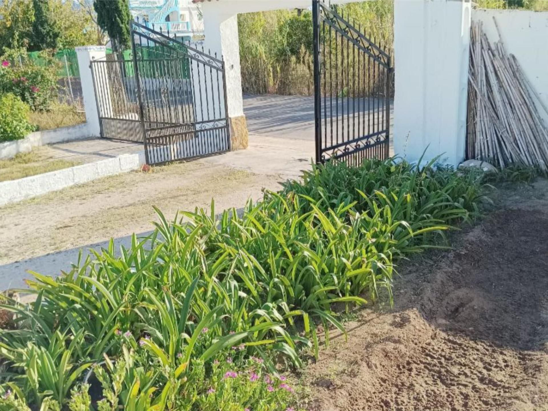 Casa o xalet en venda en Oliva amb Aire condicionat, Terrassa i Piscina
