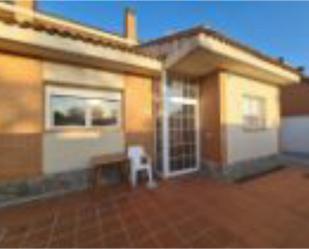 Vista exterior de Casa o xalet en venda en Serracines amb Aire condicionat