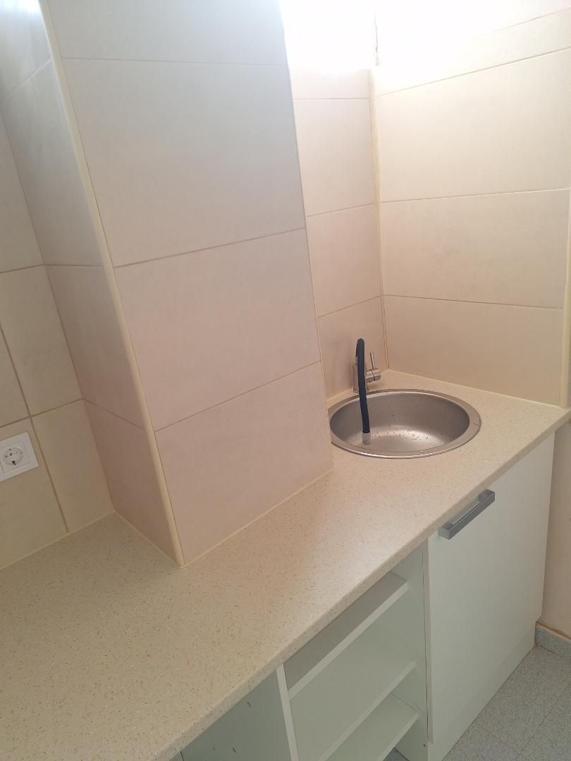 Bathroom of Premises for sale in Sabadell  with Air Conditioner, Heating and Parquet flooring